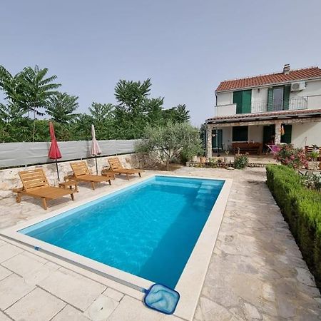 Kuca Za Odmor Dijana Villa Gornje Selo Ngoại thất bức ảnh