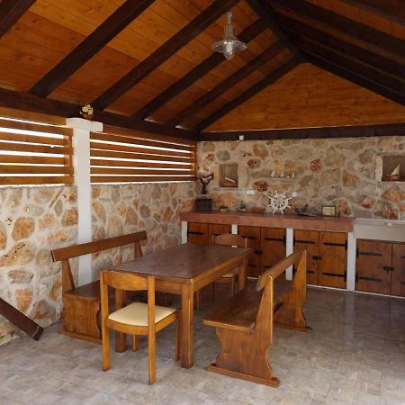 Kuca Za Odmor Dijana Villa Gornje Selo Ngoại thất bức ảnh