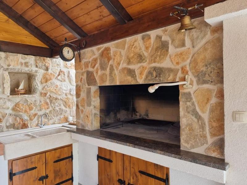 Kuca Za Odmor Dijana Villa Gornje Selo Ngoại thất bức ảnh