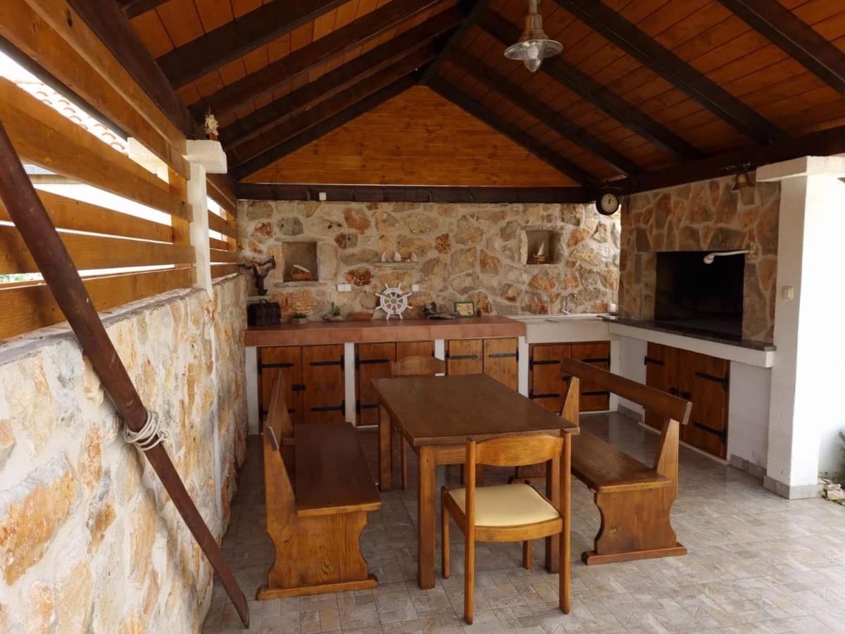 Kuca Za Odmor Dijana Villa Gornje Selo Ngoại thất bức ảnh